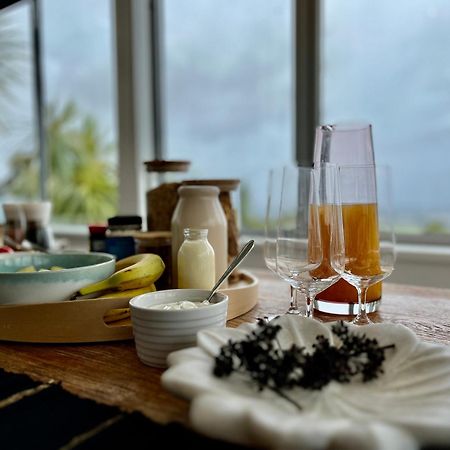 The Lighthouse - Free Breakfast And Stunning Views Bed and Breakfast Christchurch Buitenkant foto